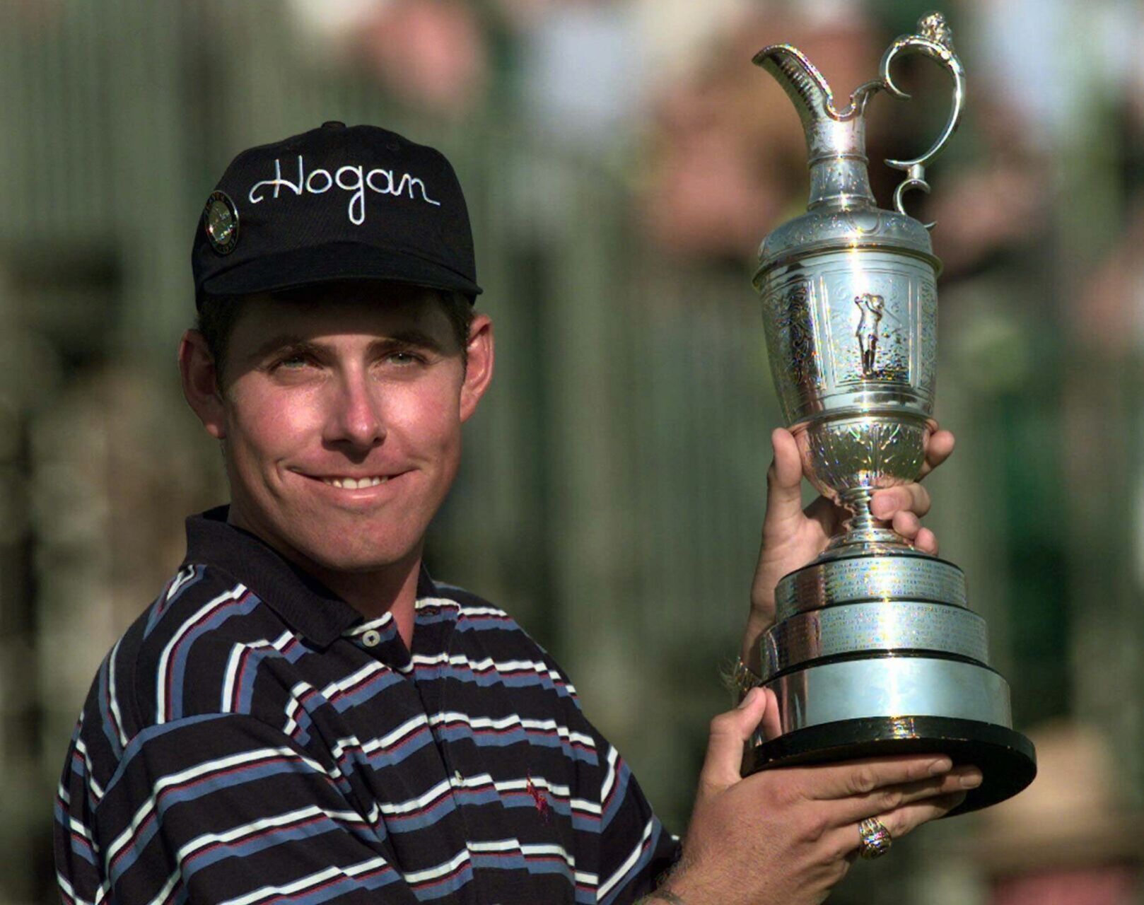 1997: Justin Leonard closes with a 65 to win British Open